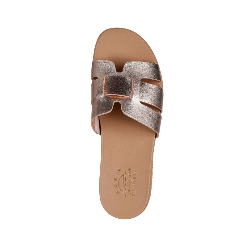 Womens Desert Kiss Low Peak Look