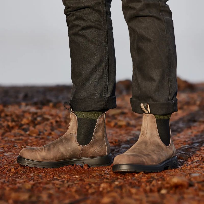 Unisex 2446 classic waxed clay leather