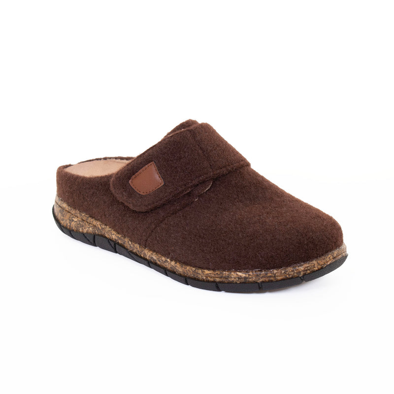 Womens jana clog slipper - TAMARACK - Tootsies Shoe Market - Slippers