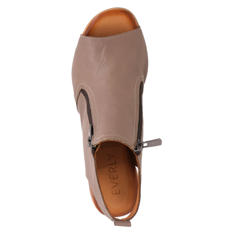 Womens Ginger - EVERLY - Tootsies Shoe Market - Sandals