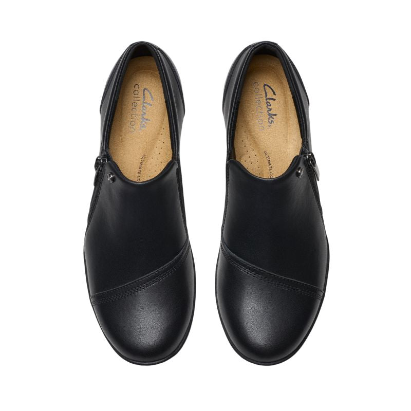 Womens Suttyn Zip - CLARKS - Tootsies Shoe Market - Casuals/Dress