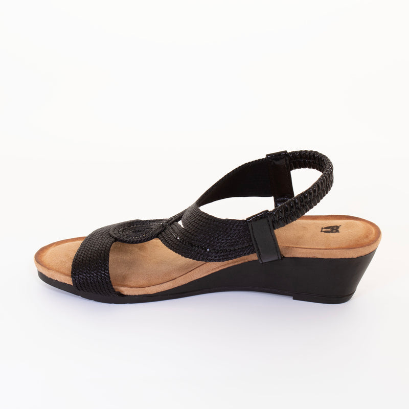 Womens Madelyn Sling Sandal