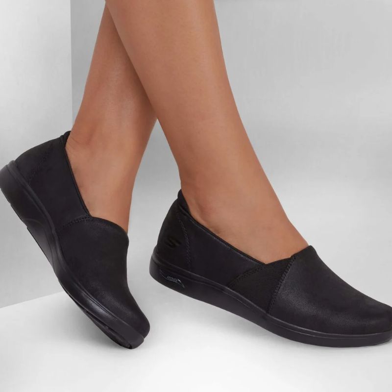 Shoe fitting on sale near me
