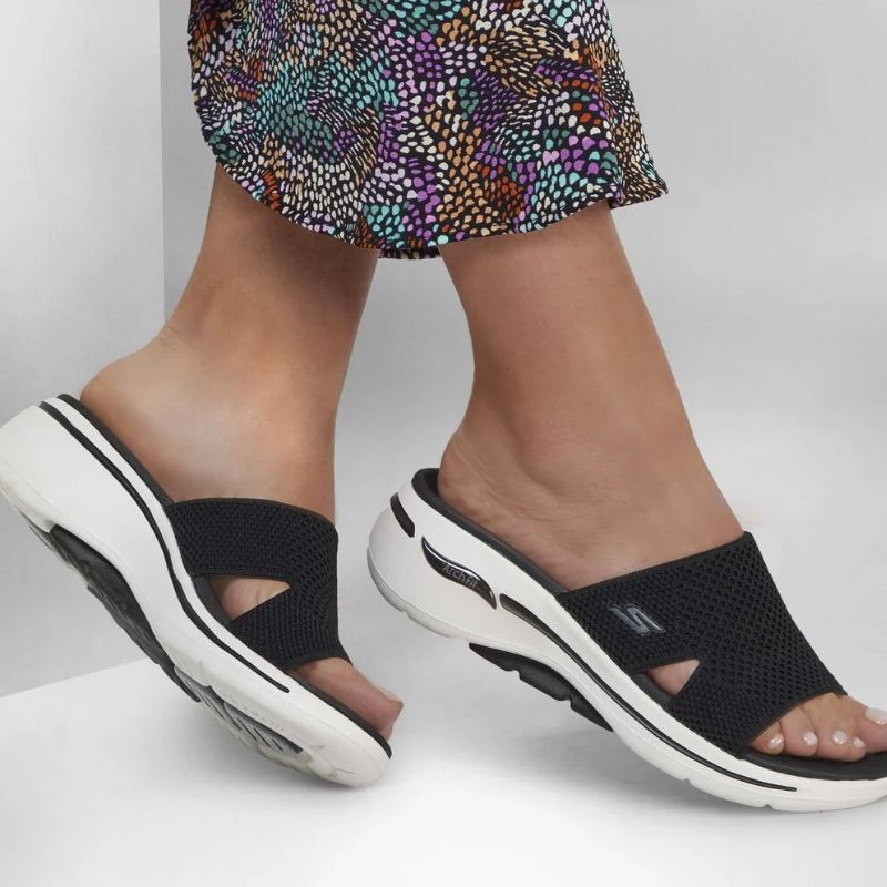 Skechers Ladies GO WALK: Arch Fit - Worthy Supportive Slide Sandals