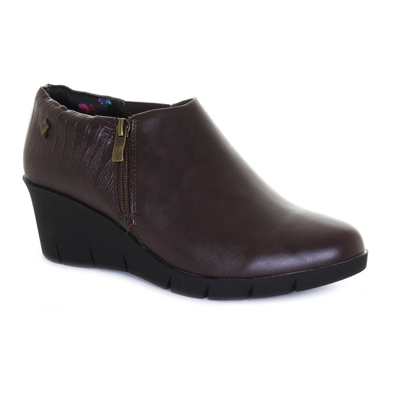 Women's Tara Wedge Casual - Wanderlust - Tootsies Shoe Market - Casuals/Dress