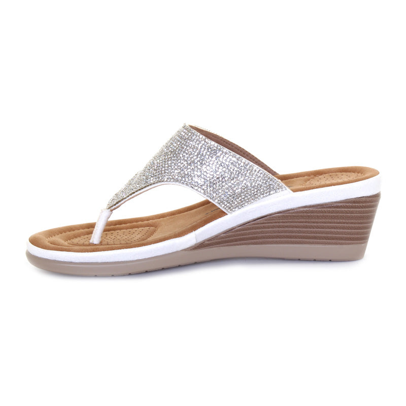 Womens Suzy Thong Sandal - WANDERLUST - Tootsies Shoe Market - Sandals